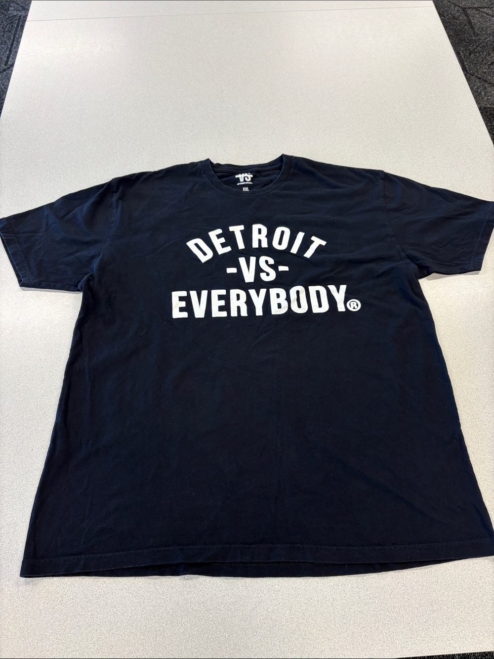 Detroit vs Everybody Short Sleeve Graphic T-Shirt - Black - Size XXL